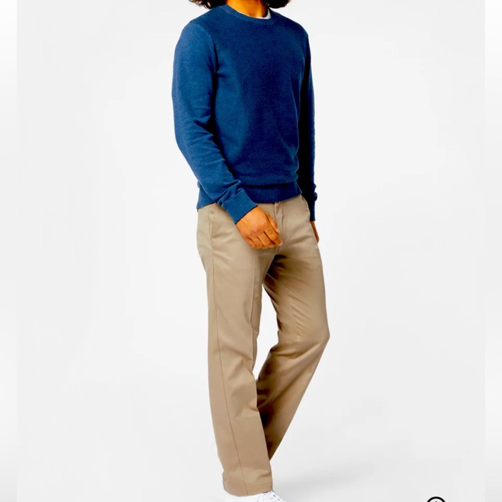 🎈Sale🎈NWT Dockers Anti Wrinkle Classic Fit Khaki Pants